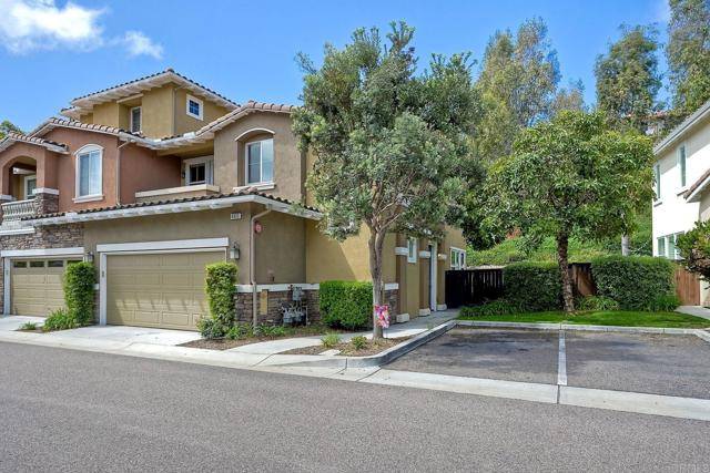 6925 TOURMALINE, Carlsbad, CA 92009