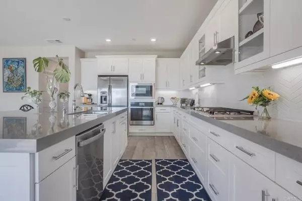 Escondido, CA 92029,2964 Hayloft Place