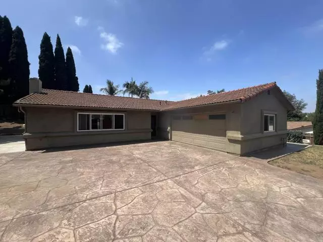 Vista, CA 92084,337 Rebecca Avenue
