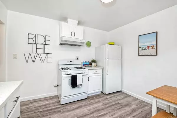 Encinitas, CA 92024,160 W Jason Street