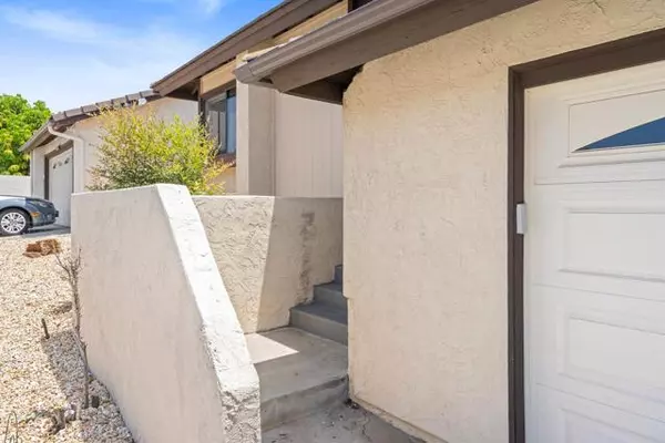 Escondido, CA 92027,1973 Buckskin