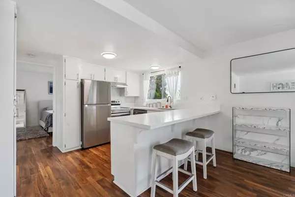 155 Rosebay Drive #31, Encinitas, CA 92024