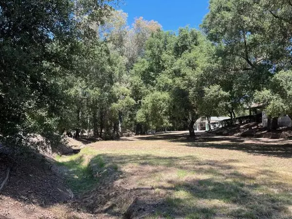 15426 Vali Hai Rd, Poway, CA 92064
