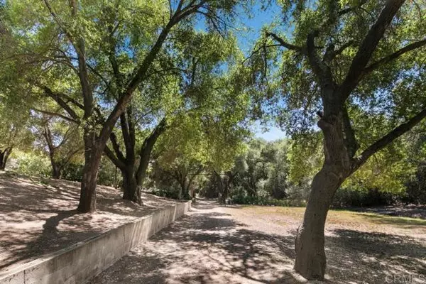 Poway, CA 92064,15426 Vali Hai Rd