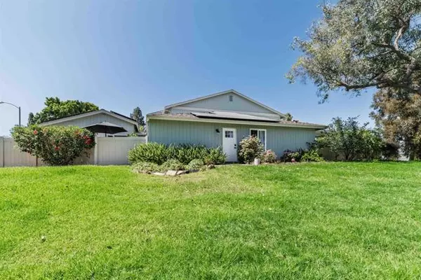 328 Countrywood Lane, Encinitas, CA 92024