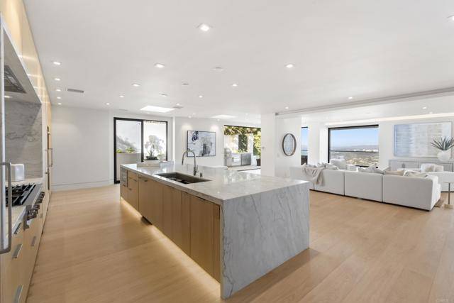 La Jolla (san Diego), CA 92037,2082 Via Casa Alta