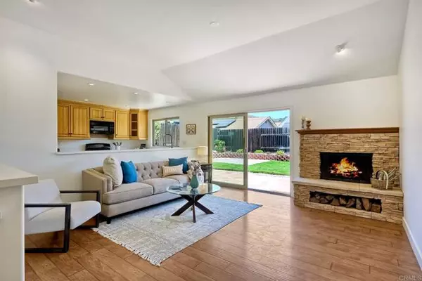 Poway, CA 92064,13517 Los Olivos Avenue