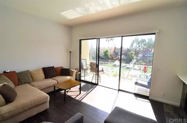 Carlsbad, CA 92008,4637 Park Dr #3
