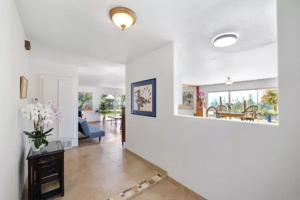 Cardiff By The Sea (encinitas), CA 92007,1001 Hurstdale Avenue