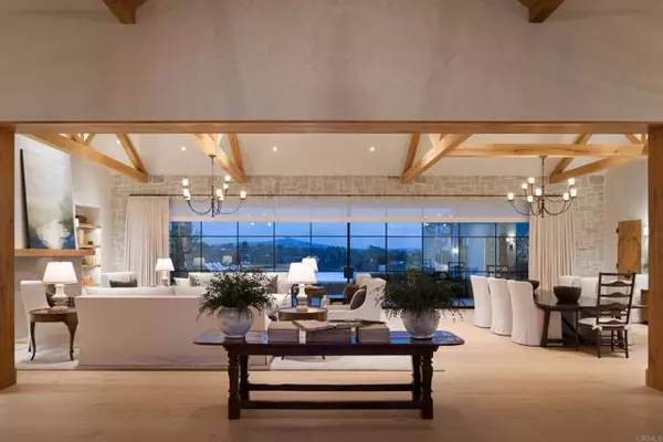 Rancho Santa Fe, CA 92067,17845 Via de Fortuna