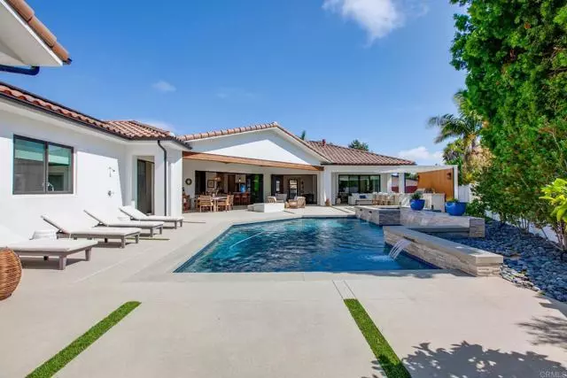 Carlsbad, CA 92009,2630 Vistosa Place