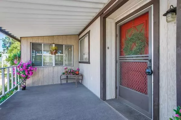 Oceanside, CA 92058,276 N El Camino Real #97