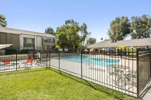 Escondido, CA 92026,1350 N Escondido Boulevard #17