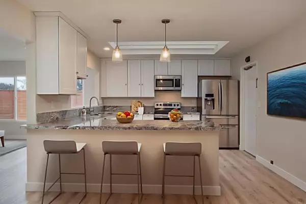 San Marcos, CA 92078,984 San Pablo Drive