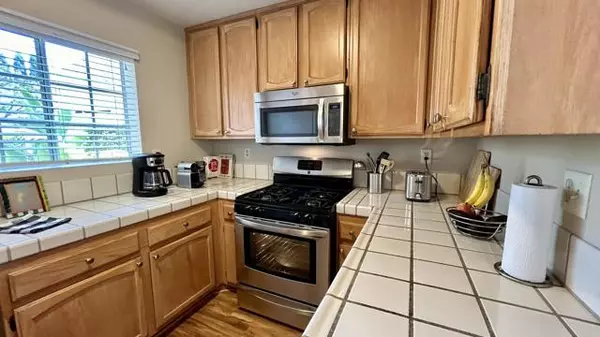 Carlsbad, CA 92010,2683 Coventry Road