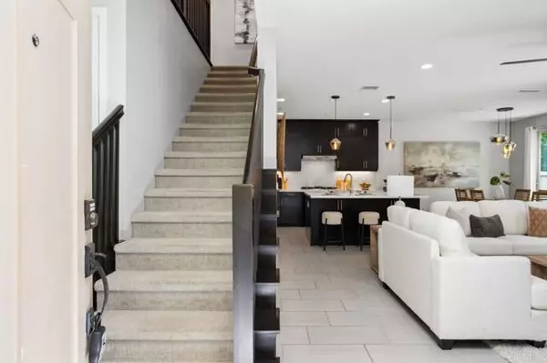 Carlsbad, CA 92010,3072 Marron Rd