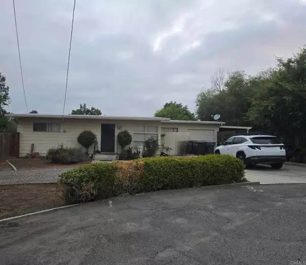 747 McGavran Drive, Vista, CA 92081