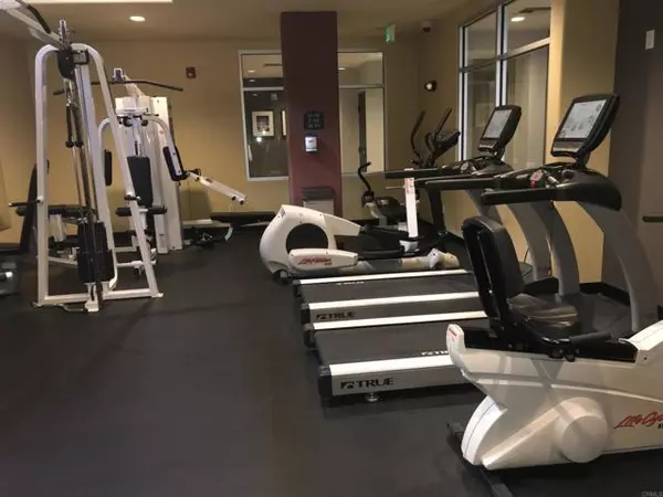 San Diego, CA 92101,350 K Street #211