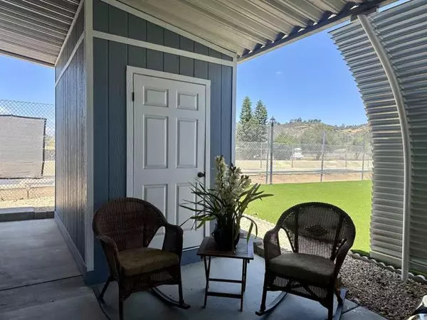 Escondido, CA 92027,2300 East Valley Parkway Parkway #162