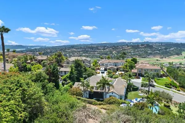 Carlsbad, CA 92009,Unicornio Street
