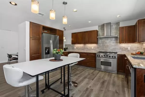 Oceanside, CA 92056,2058 Steiger Lane