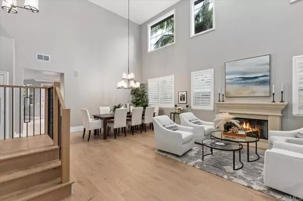 Carlsbad, CA 92009,8037 Avenida Secreto