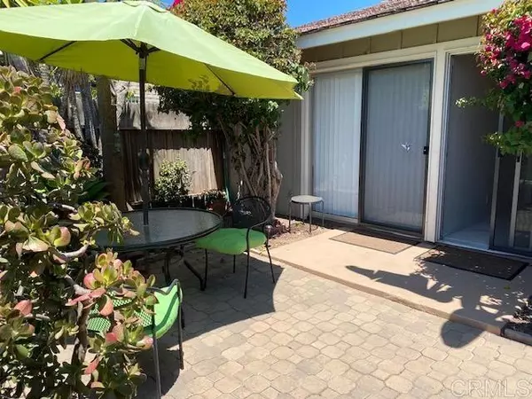 Encinitas, CA 92024,702 Regal