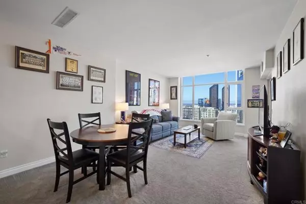 San Diego, CA 92101,427 9Th Avenue #1305