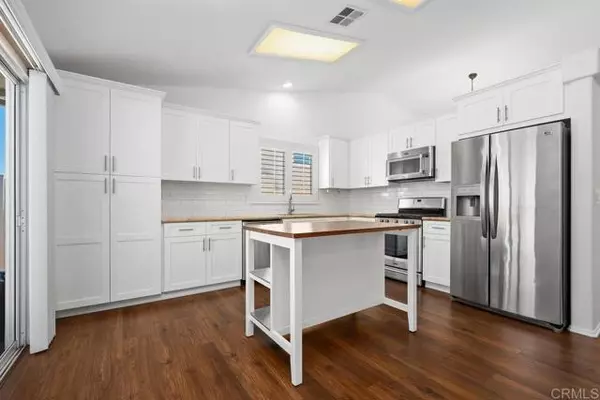 Temecula, CA 92592,33204 Via Chapparo