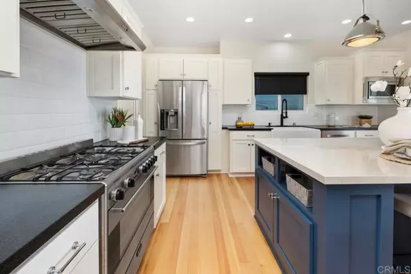 San Diego, CA 92107,2264 Soto Street
