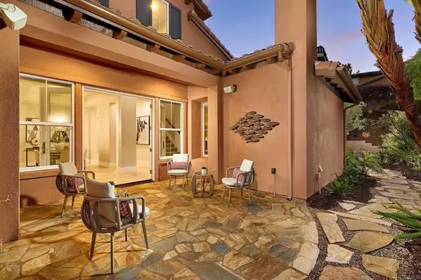 Carlsbad, CA 92009,3230 Corte Aliso