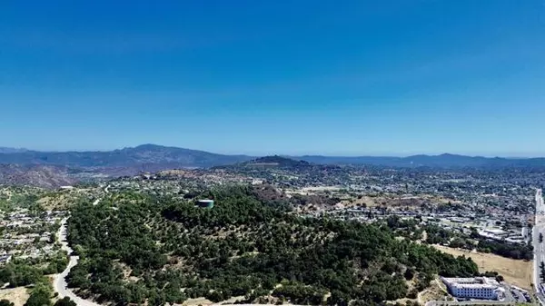 Escondido, CA 92027,3160 Slivkoff Drive