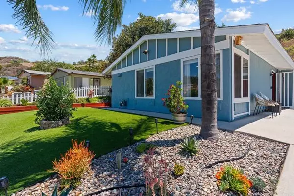 Escondido, CA 92027,2865 Hypoint Avenue
