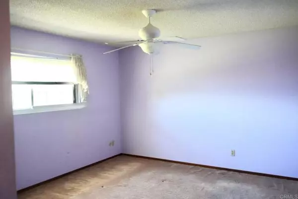 Fallbrook, CA 92028,706 W Winterhaven Road