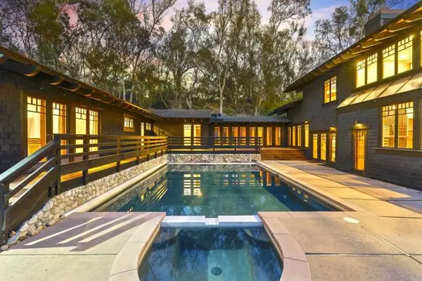 Rancho Santa Fe, CA 92067,15779 El Camino Real