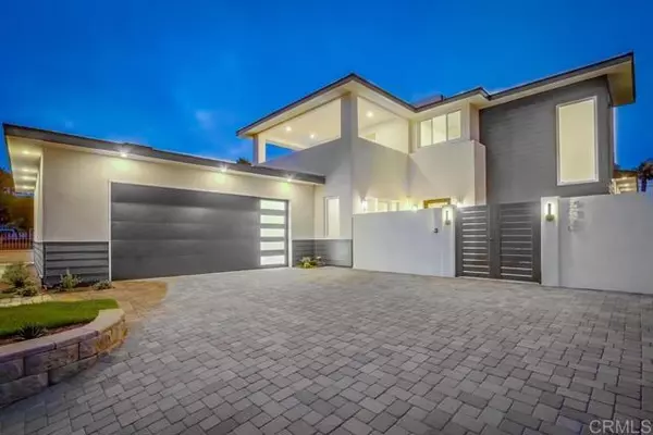 5380 Los Robles Drive, Carlsbad, CA 92008