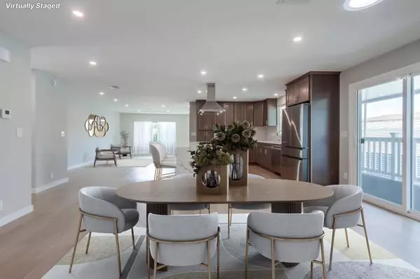 Carlsbad, CA 92011,7320 San Bartolo Street #217