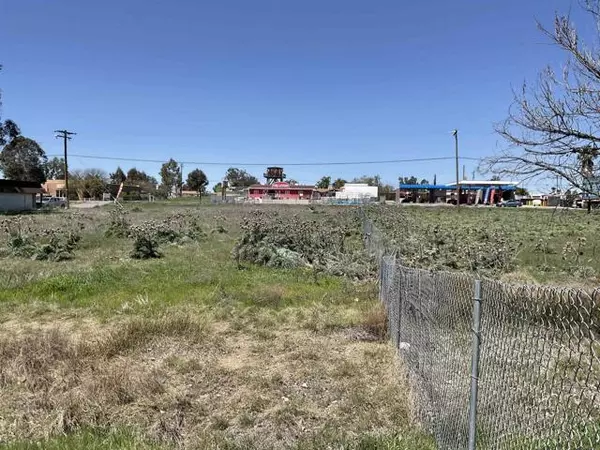Ramona, CA 92065,2536 Main Street