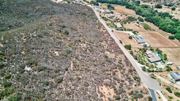 Ramona, CA 92065,23050 Tombill