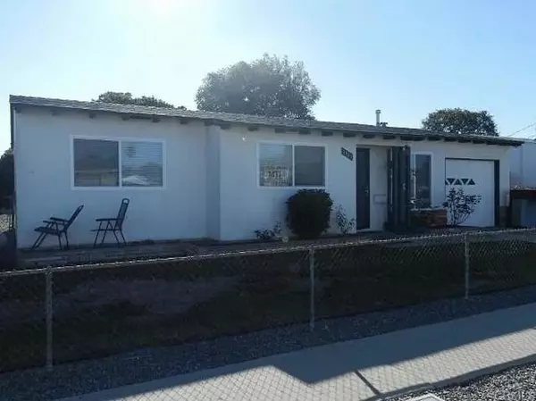 San Diego, CA 92117,3153 Idlewild Way