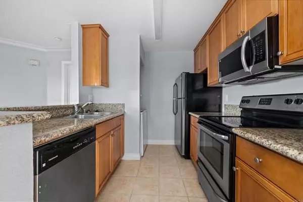 El Cajon, CA 92021,1423 Graves Avenue #172