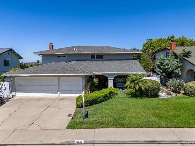 San Diego, CA 92119,6232 Lake Athabaska Place