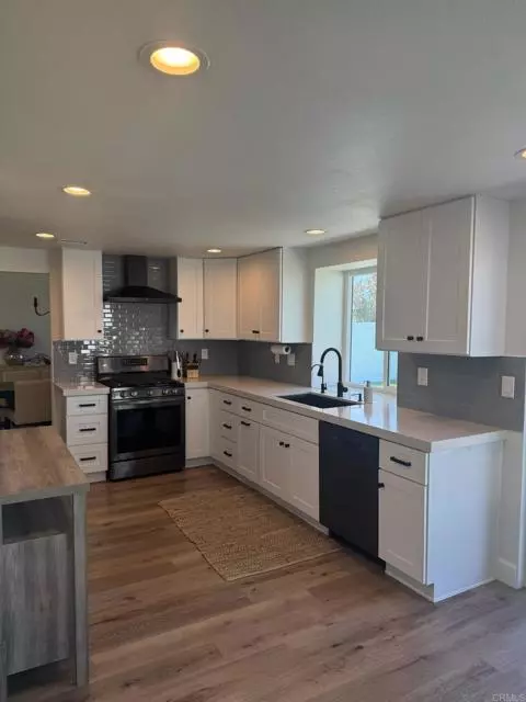 Oceanside, CA 92056,1288 Sagewood Drive