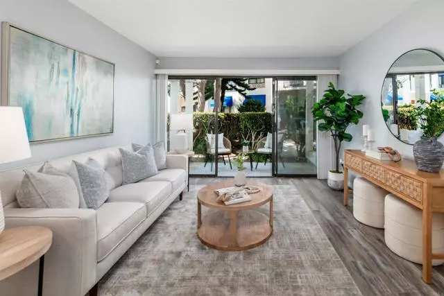 San Diego, CA 92122,8308 Regents Road #1H