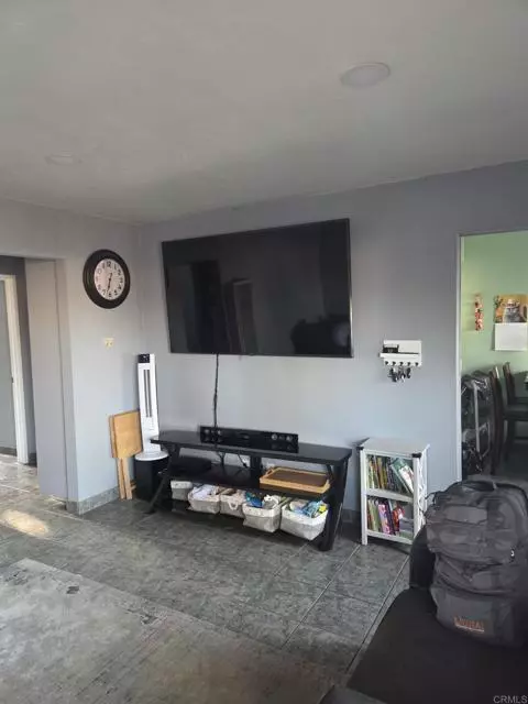 Vista, CA 92084,1632 Calle Bienvenido