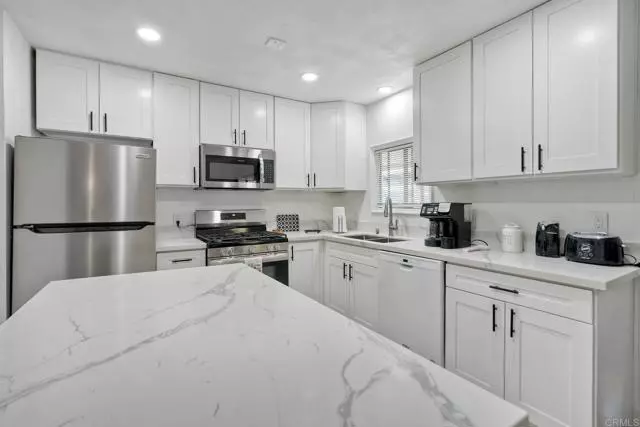 San Marcos, CA 92078,3535 Linda Vista Drive #128