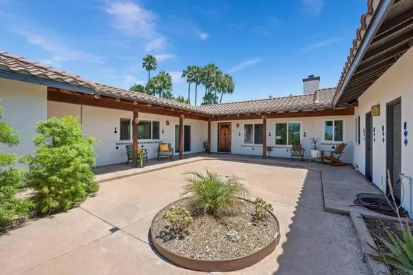 Encinitas, CA 92024,869 Eugenie Avenue #A