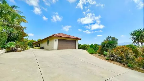 Fallbrook, CA 92028,2798 Alta Vista Drive