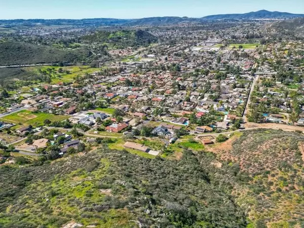 Poway, CA 92064,43 Carlson Court