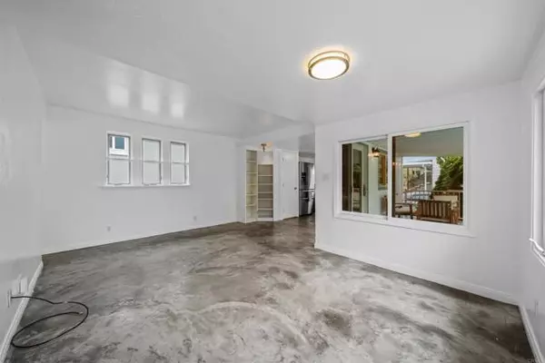 Encinitas, CA 92024,699 N Vulcan Ave Spc 133